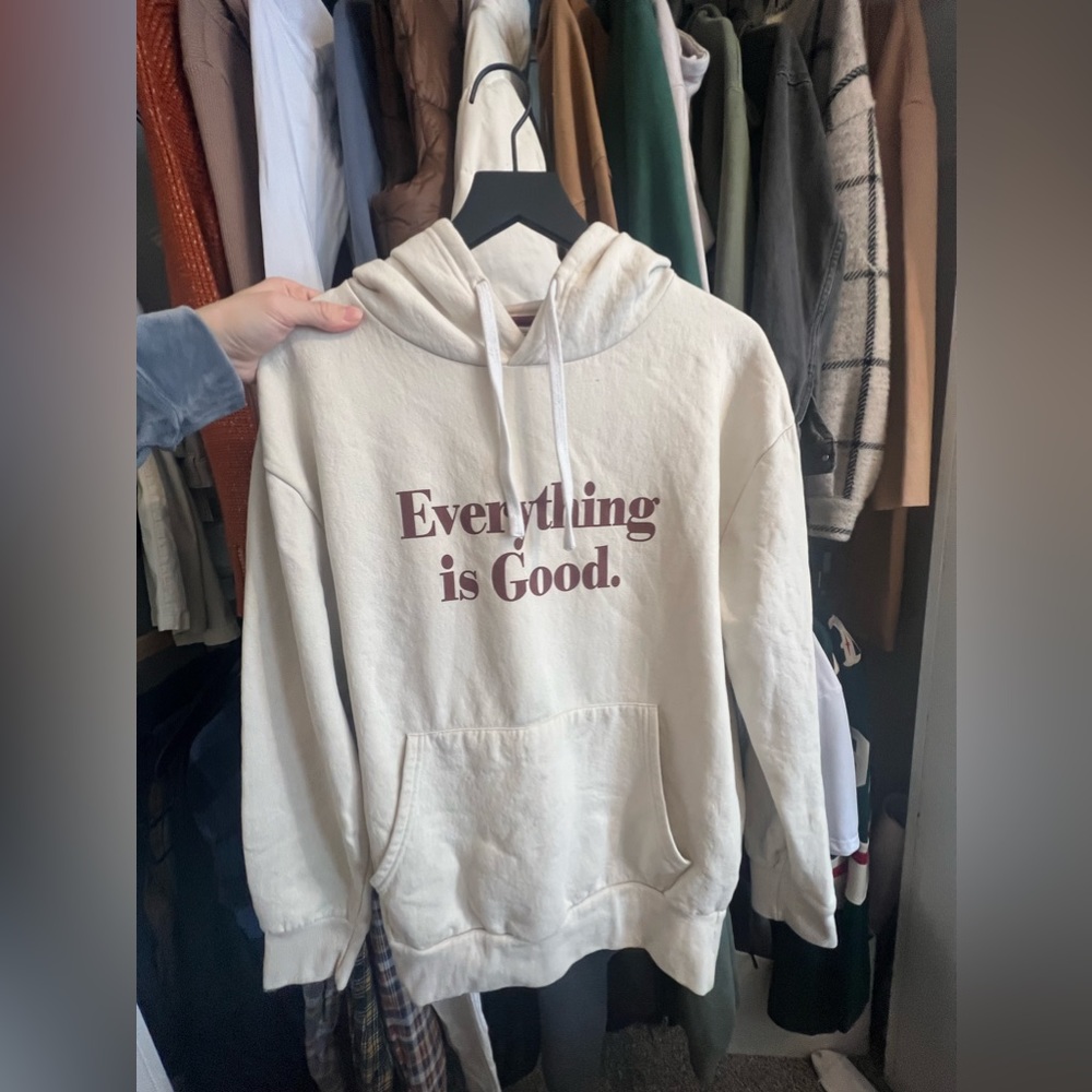 TRENDY HOODIE “EVERYTHING IS GOOD”